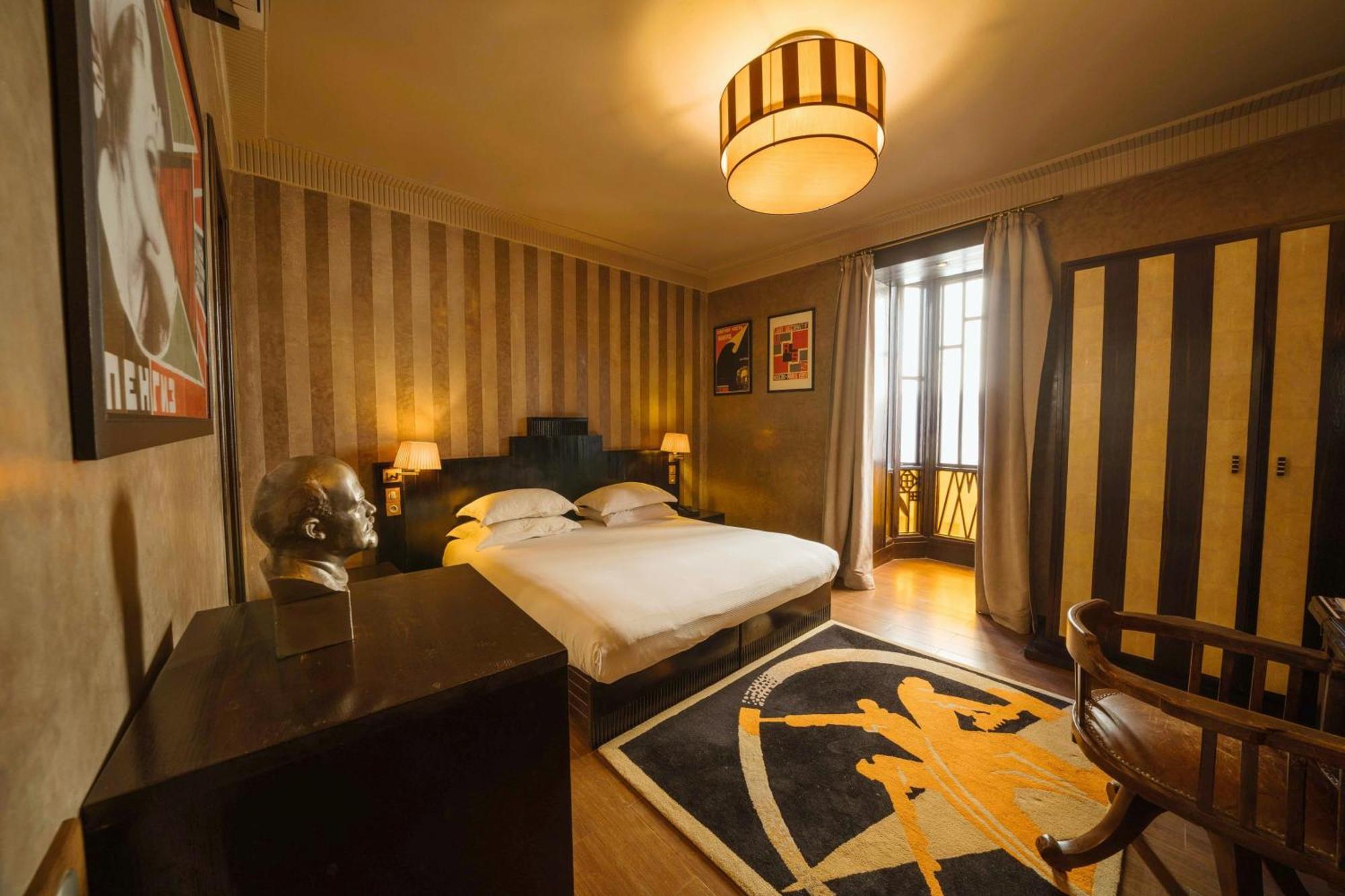 Deluxe Room,1589299134:JPEG